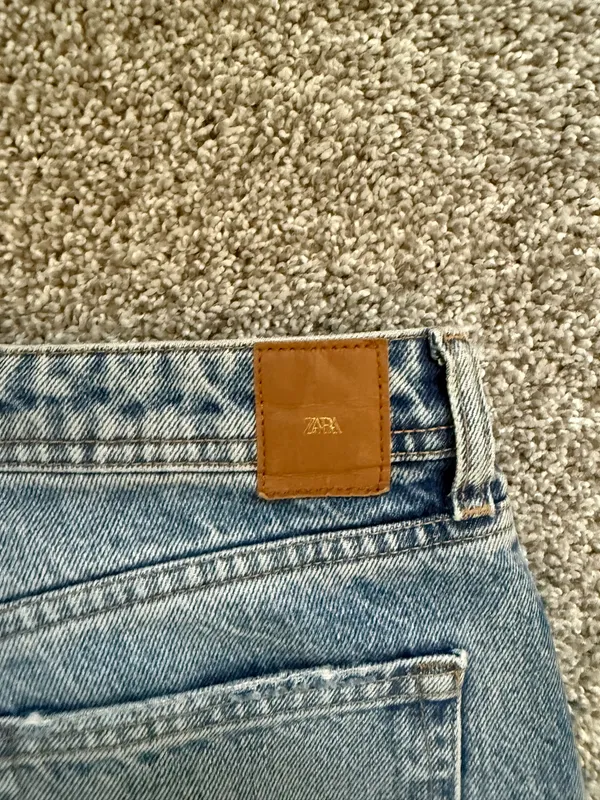 ZARA Straight-Leg Jeans - Image 4