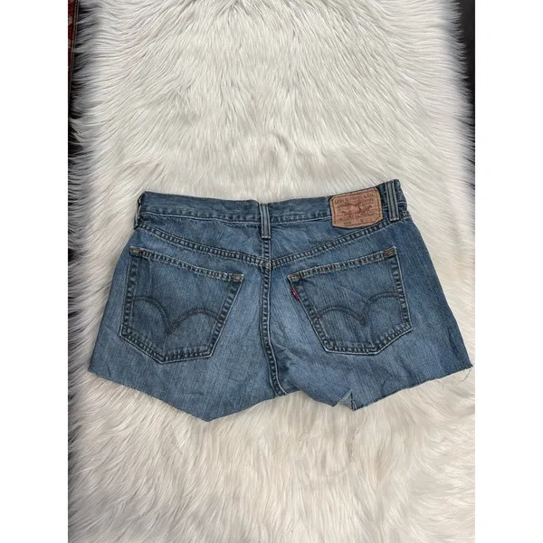 Levi’s 559 Relaxed Cut From Mens Jeans Faded Blue Denim Cut Offs - Image 5