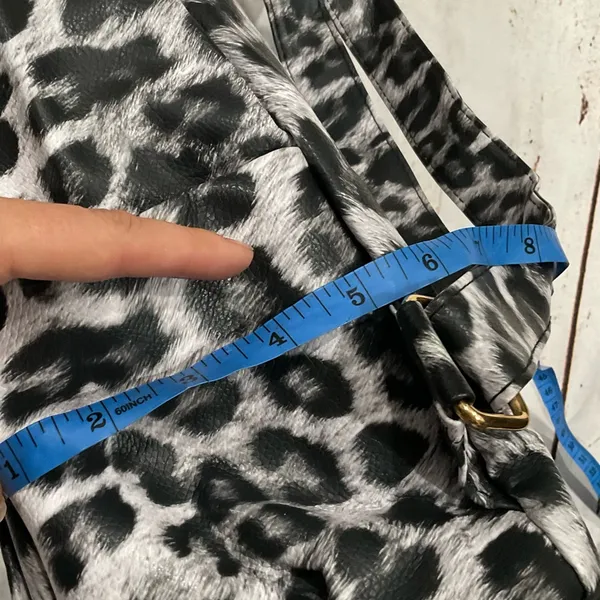 Nwot Modern & Chic Faux Leather Convertible‎ Tote Strap Backpack - Image 3