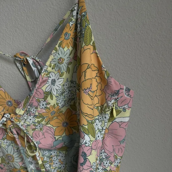 WAYF Floral Spaghetti Strap Dress Large - Image 3