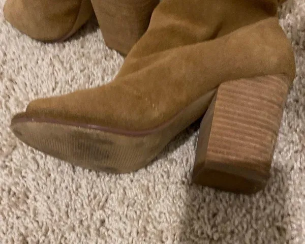 Chinese Laundry Suede Booties Size 7.5 - Image 3