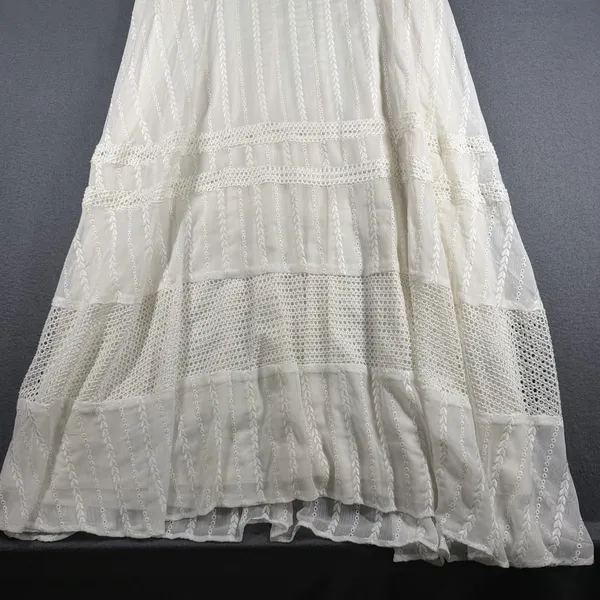 Taylor Dress Womens 10 White Embroidered Lace Fit Flare Maxi Sleeveless Lined - Image 5