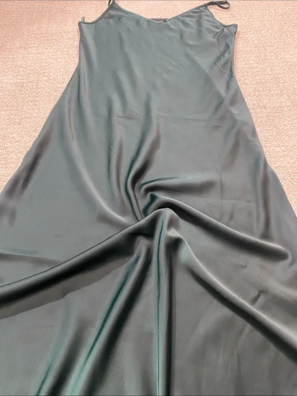 House of Harlow 1960 Emerald Satin Slip Dress Size M - Image 13