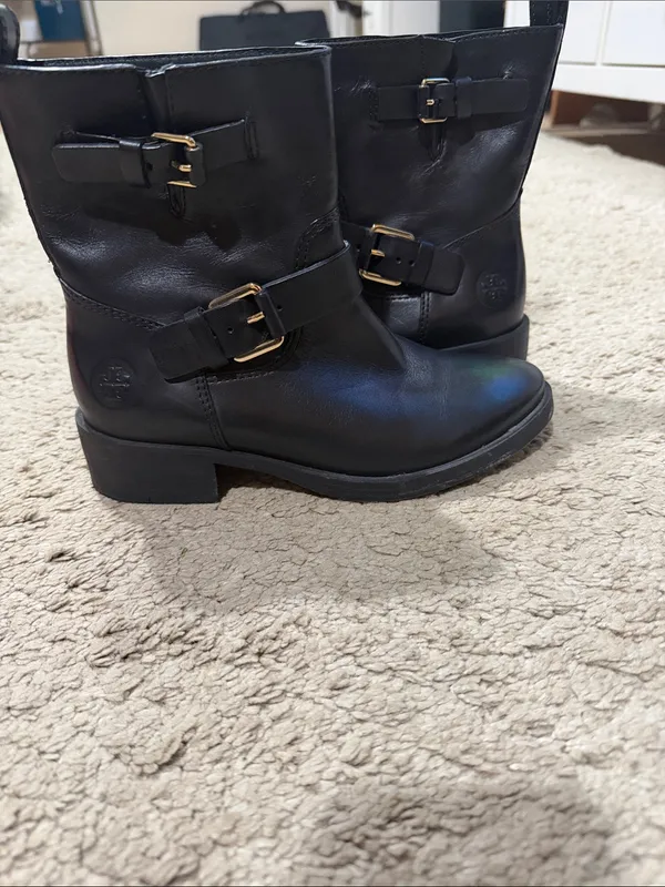 Tory Burch Black Bennie Buckle Moto Boots with Gold Hardware size 5 EUC - Image 3