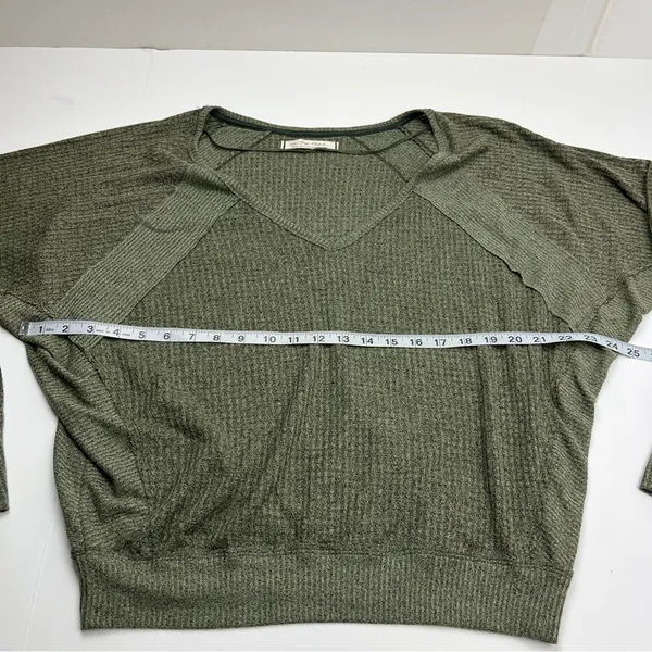 We The Free Free People Santa Clara Thermal Top Women's Size Small‎ Green - Image 8