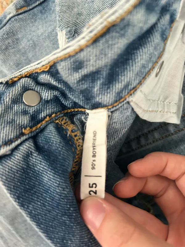 PacSun 90s Boyfriend Jeans Ripped - Image 5