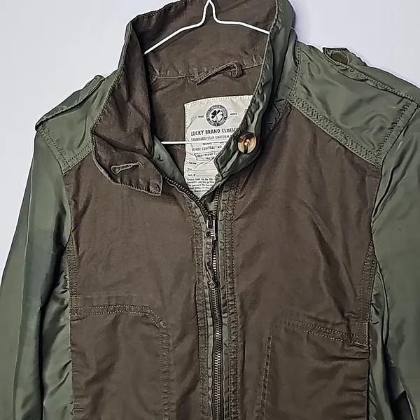 Lucky Brand military style army green zip up warm utility jacket sz Medium - Image 2