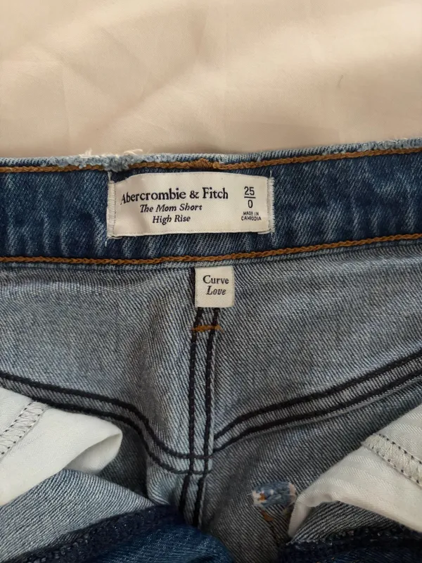 Abercrombie Shorts High-Rise Mom Curve Love - Image 2
