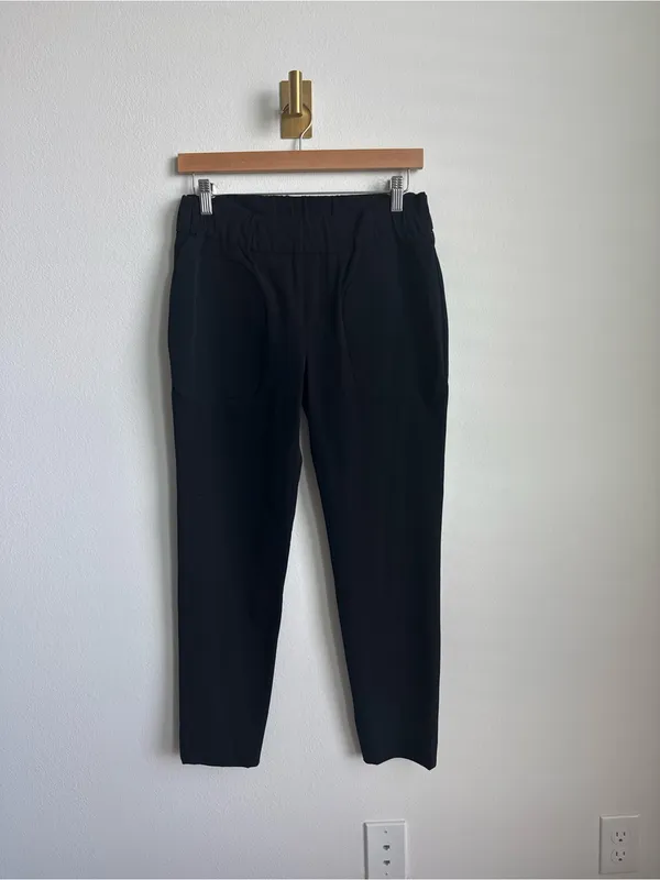 KUHO Minimalist Black Pull On Tapered Ankle Trousers Womens 29 Waist - Image 3
