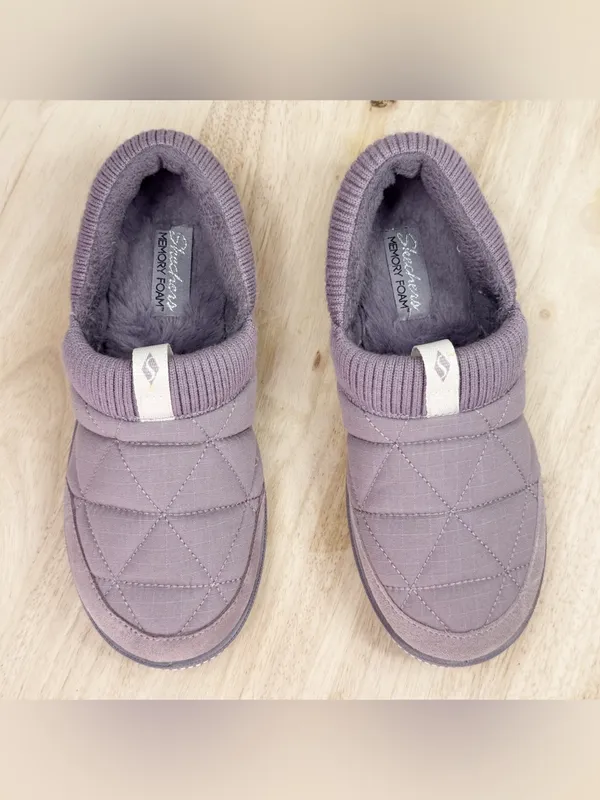 Skechers Cozy Campfire Camp Nap Faux Fur Lined Slippers Mauve Purple Size 6 - Image 4