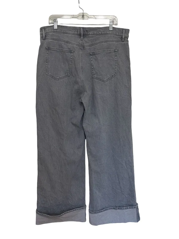 LOFT Cuffed High Rise Wide Leg Jeans in Light Gray - Size 32/14 - Image 4
