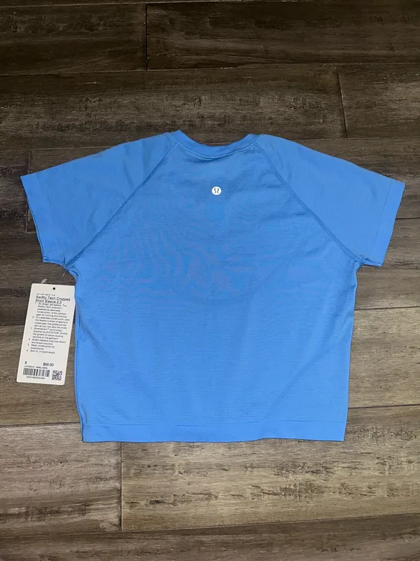 Lululemon Swiftly Tech Cropped Short Sleeve 2.0 Shirt - Image 3