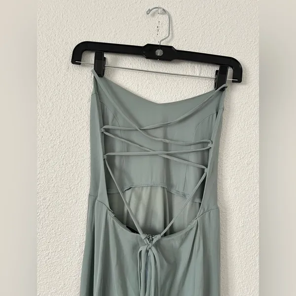 Show me your mumu Godshaw Goddess Gown sz small - Image 6