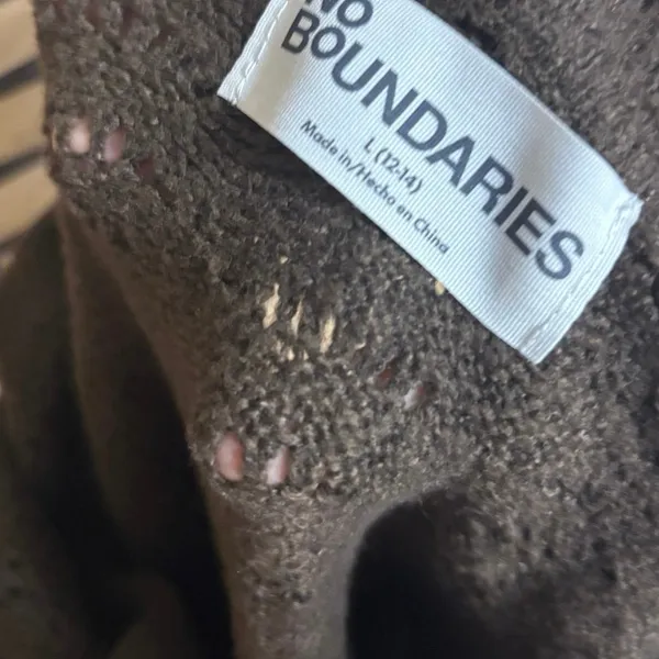 No Boundaries Brown Off‎ Shoulder Sweater Size Large - Image 5
