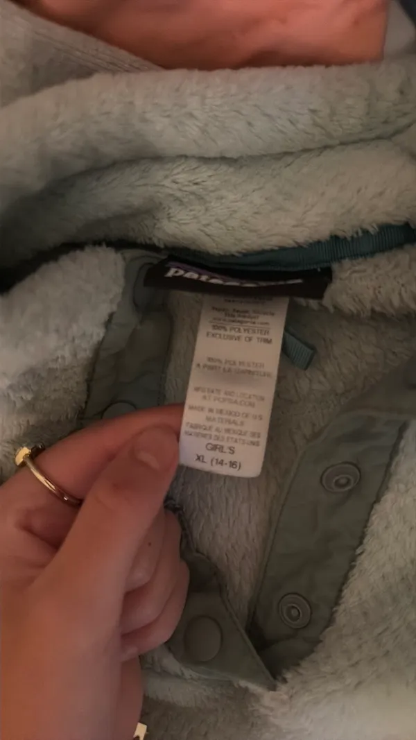 Girls' Patagonia Fleece XL - Image 3