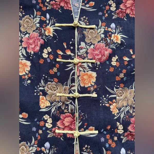 Vintage Asian inspired floral button front blouse, size medium Blue - Image 4
