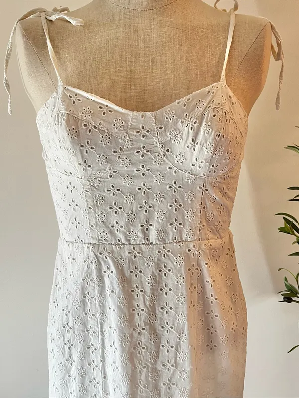 Aeropostale White Eyelet Tie-Shoulder Mini Sundress - Image 4