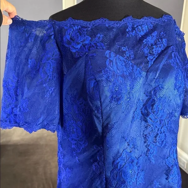 Women’s Full Length Blue Mermaid Fit Off the Shoulder Formal Dress Train Size 18 - Image 2