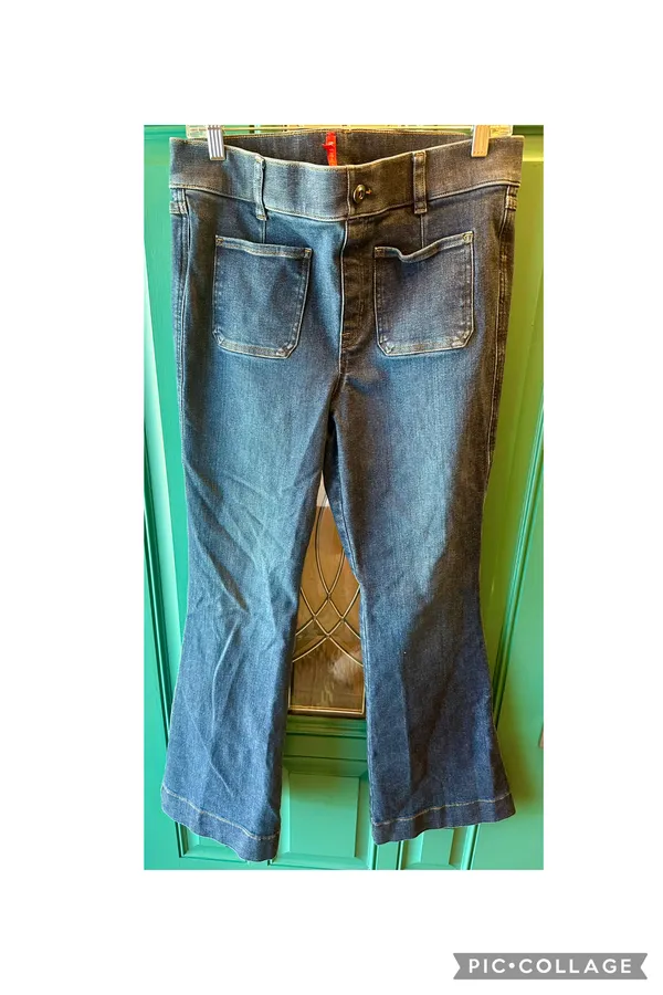 Spanx Authentic 360 Easy Flare Jeans High Rise Front Patch Pocket Blue Large - Image 2