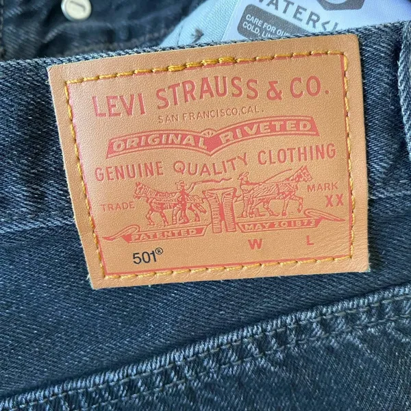 Levi's Premium 501‎ sz 26 gray distressed jean shorts - Image 7