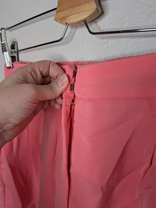 Z Supply Coral Pink Flat Front High-Waisted Dress Shorts XS - Image 5