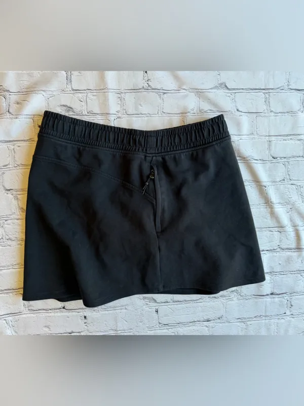 Old Navy Active Dynamic Fleece Short Skort Women's Black Large Zip Pockets - Image 12