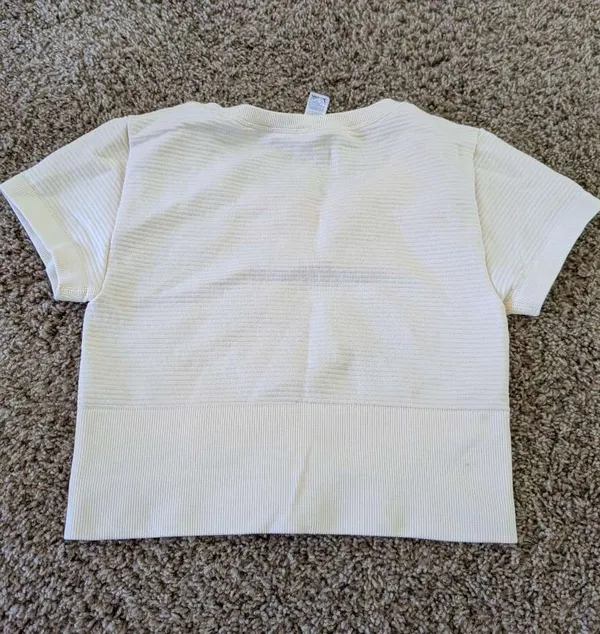 Aerie offline top - Image 2