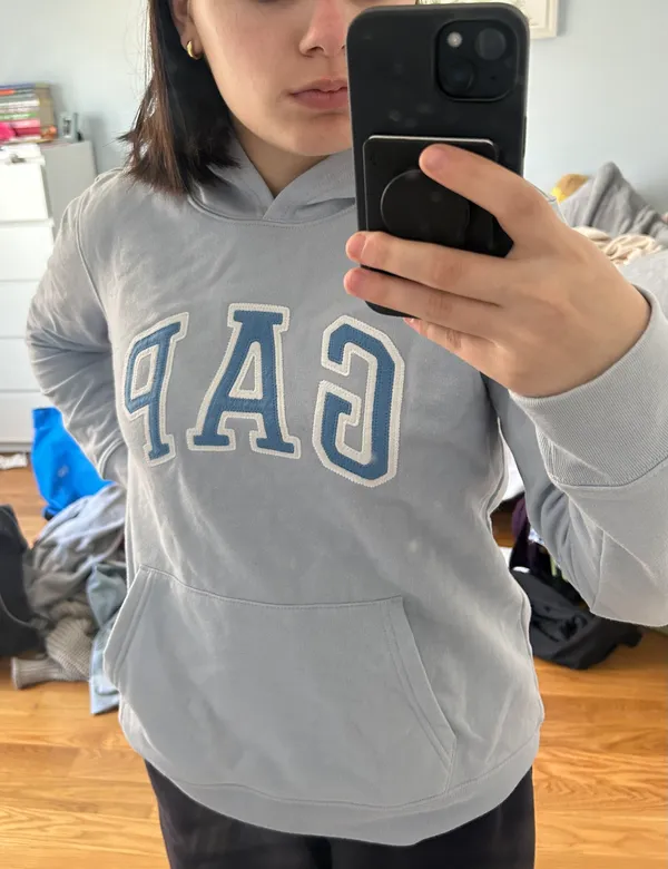 Gap Light Blue  Sweatshirt - Image 2