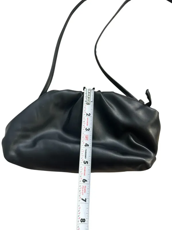 BLACK Ruched Clamshell Structured Crossbody Bag - Image 7