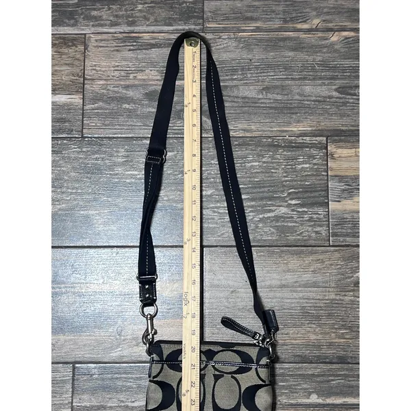 Coach Signature Stripe Swingpack Bag Black Grey‎ Jacquard Crossbody Small Y2K - Image 10