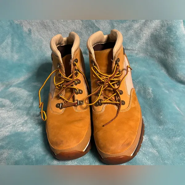 Timberland Wheat/ Tan Nubuck ankle Boots - Image 3