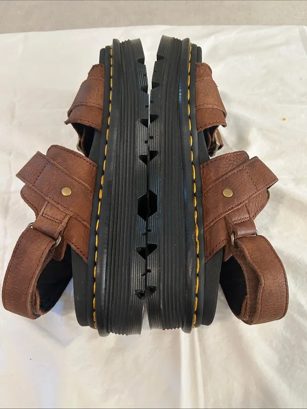 DR. MARTENS Zebzag Leather Sandal, Brown, Size 9, NWOT DISPLAY PAIR - Image 6