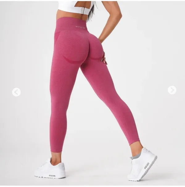 Seamless Contour Leggings - Image 2