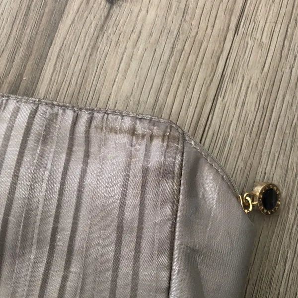 Bulgari for Emirates Silver Ruched Travel Case Makeup Bag Cosmetic Purse - Image 8