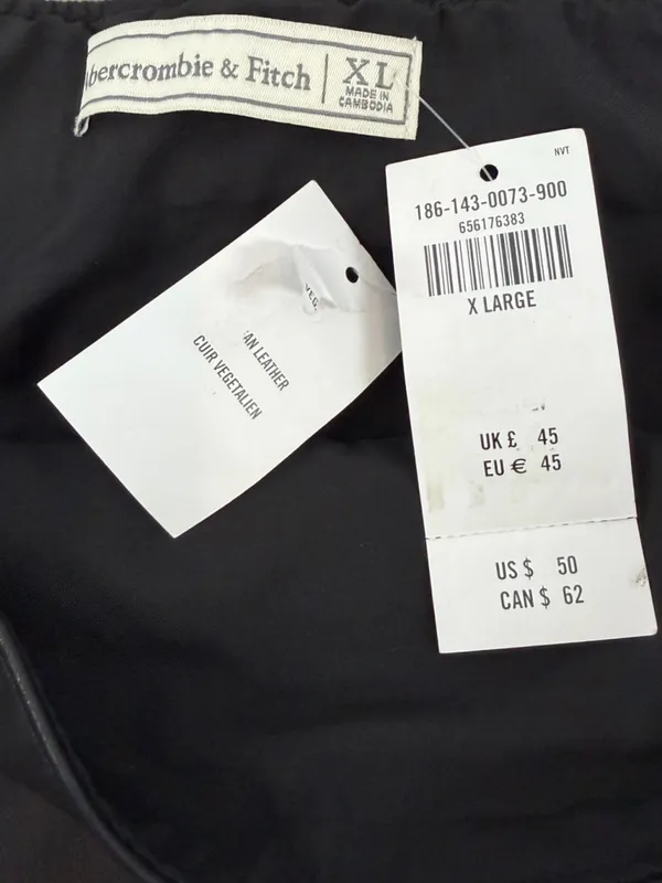 NWT Abercrombie & Fitch Vegan Leather Mini Skirt in Black Size XL - Image 8