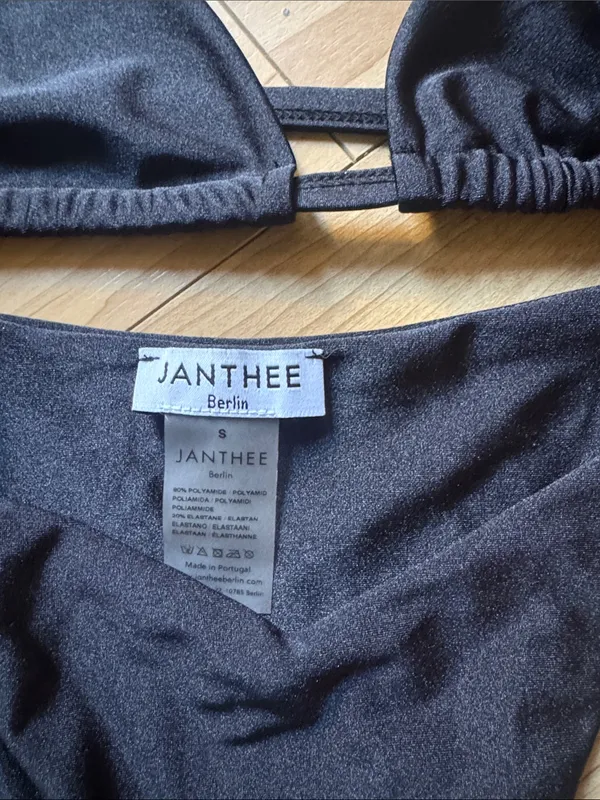 Janthee Black Triangle Tie - Image 2