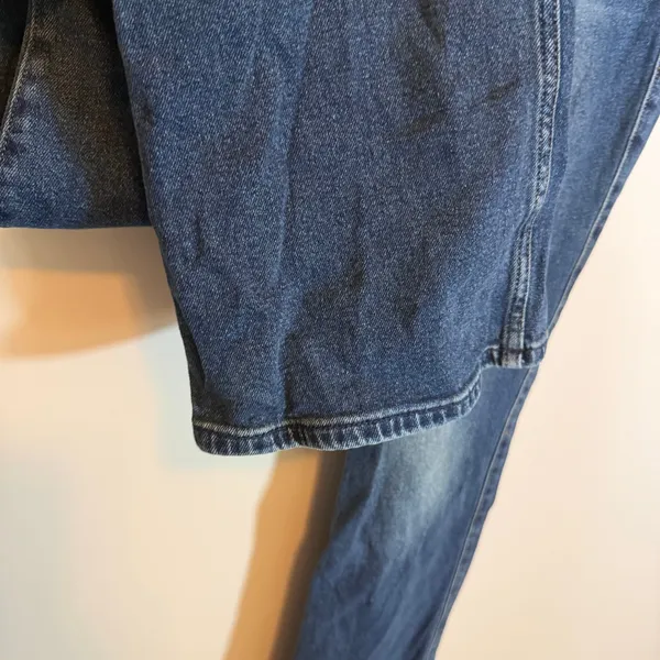 Hollister Low Rise Boot Cut Jeans Dark Wash Blue Womens 32 Long Floral Pockets - Image 3