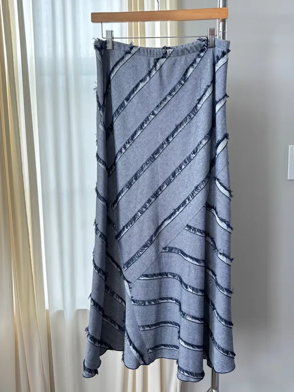 Vintage Lena Gabrielle Skirt Sz 6 Denim Frayed Maxi Y2K Neo Nostalgia Indie Boho - Image 2