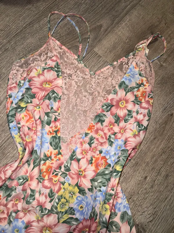 Victoria’s Secret vintage 90’s gold label floral lace slip dress - Image 2