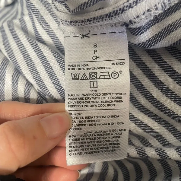 Old Navy The Classic Shirt Womens Small Blue White Striped Button Down Rayon Top - Image 3