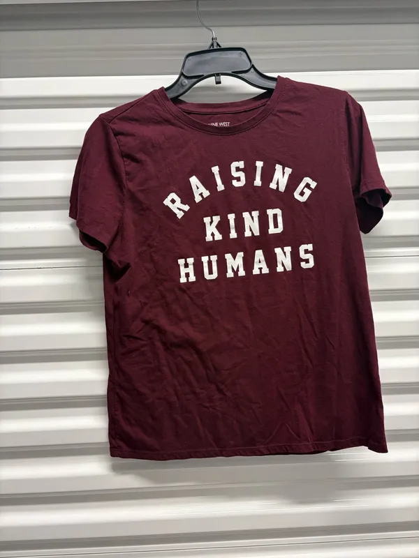 Nine West Burgundy Graphic Print 'Raising Kind Humans' T-Shirt Women's Size M - Image 4