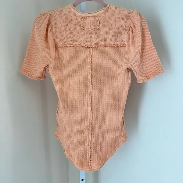 NWT Free People Womens Size Small Orange Knitted Seam T-shirt Peach Crew‎ Neck - Image 8