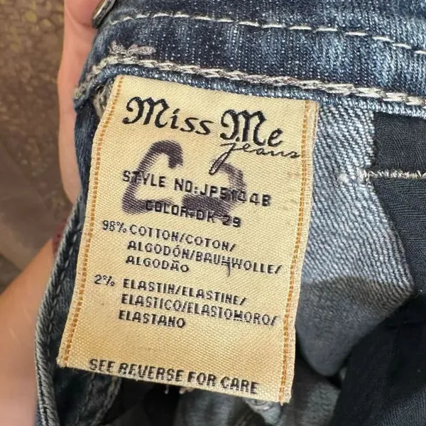 Miss Me Chain Pocket Low Rise Bootcut Western Rhinestone Jeans Size‎ 28 - Image 5
