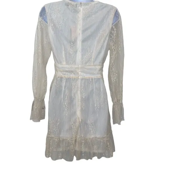 PrettyLittleThing White Lace Deep Plunge Ruffle Dress‎ Prom Bachelorette Party - Image 3