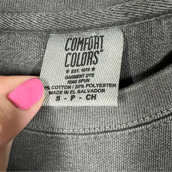 Comfort Colors‎ Washed Grey Mama Graphic Print Sweatshirt - Image 4