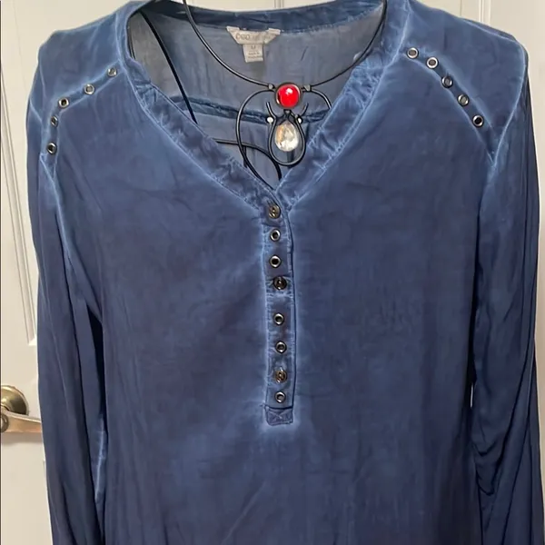 Cato 👖👖👖BOGOHO 👖👖👖Blue Denim Color Relaxed Buttoned Long Sleeve Blouse - Image 2