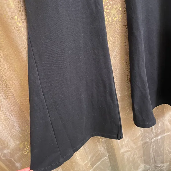 OFFLINE Black OG Foldover High Waisted Super Flare Leggings, S NWOT - Image 4