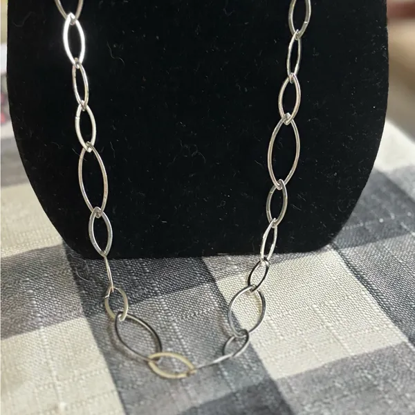 Two costume necklaces silver tone as shown, Cookie Lee (long one) preowned - Image 3
