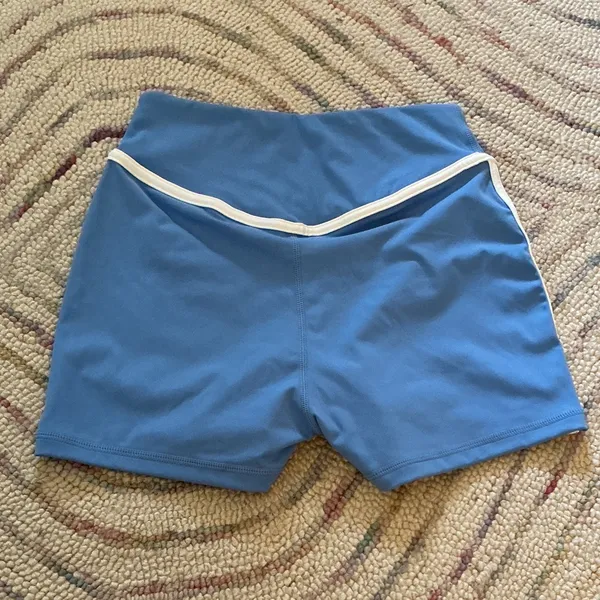 amazon white and blue activewear set  - Image 3