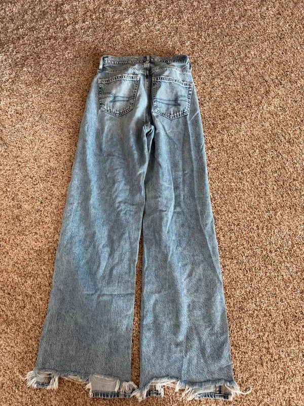 American Eagle Jeans - Image 2